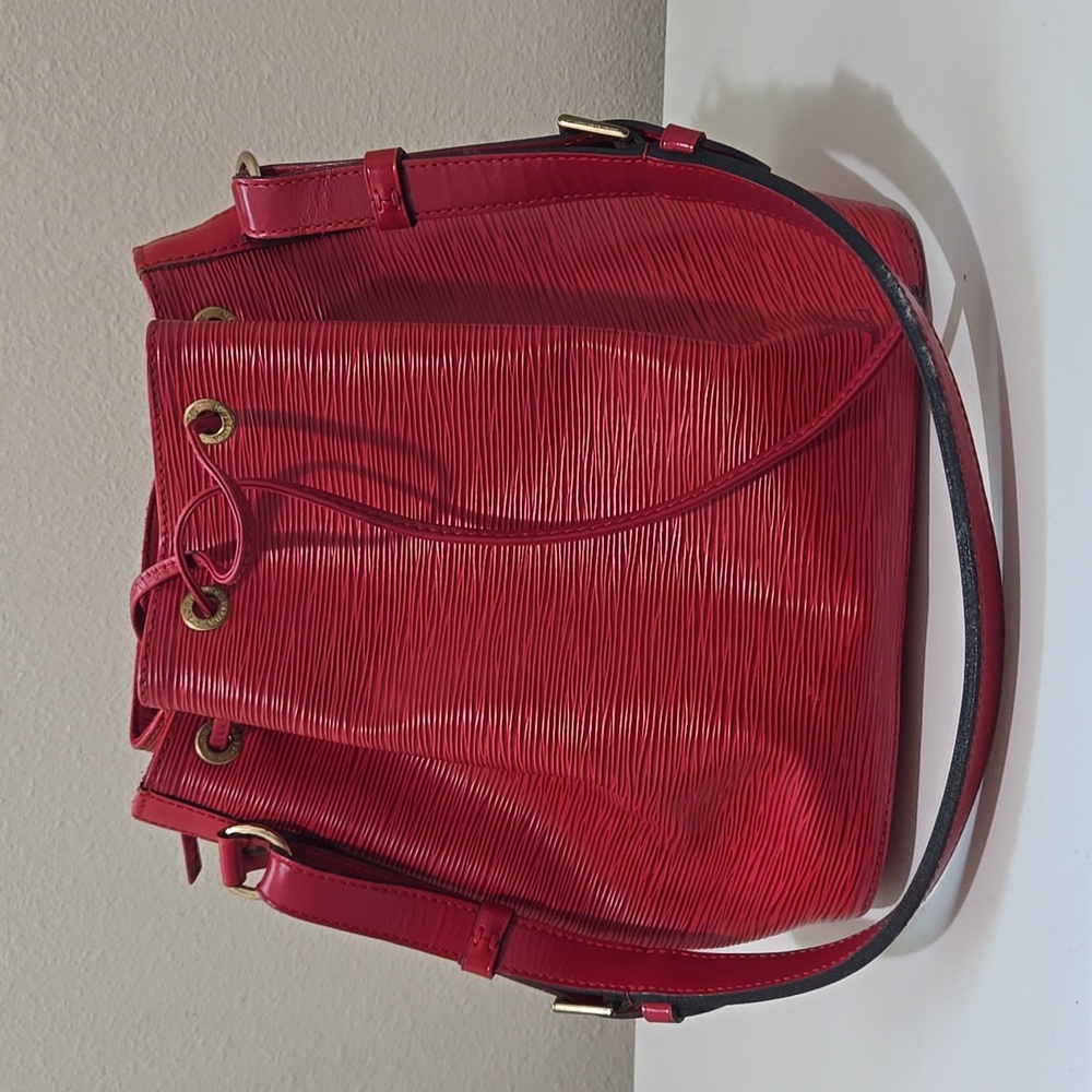 Louis Vuitton bag